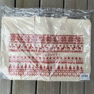 Taylor Swift Christmas Tree Farm Zippered Canvas Tote Bag